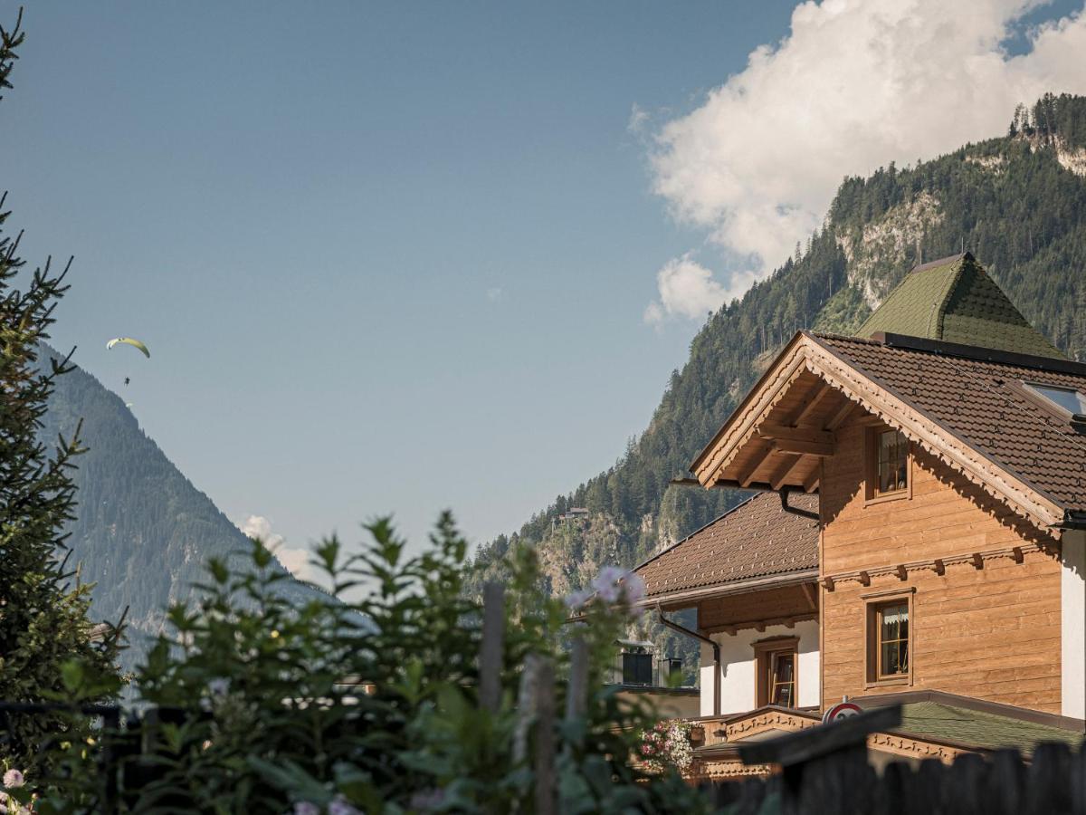 Hotel Garni Larcherhof Mayrhofen Buitenkant foto